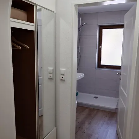 Hindelang Hideaway, Newly Renovated, Southern Balconies, Location Apartment