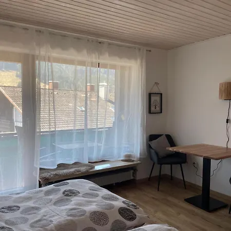 Hindelang Hideaway, Newly Renovated, Southern Balconies, Location * Bad Hindelang