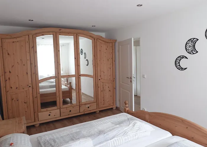 Hindelang Hideaway, Newly Renovated, Southern Balconies, Location Apartment